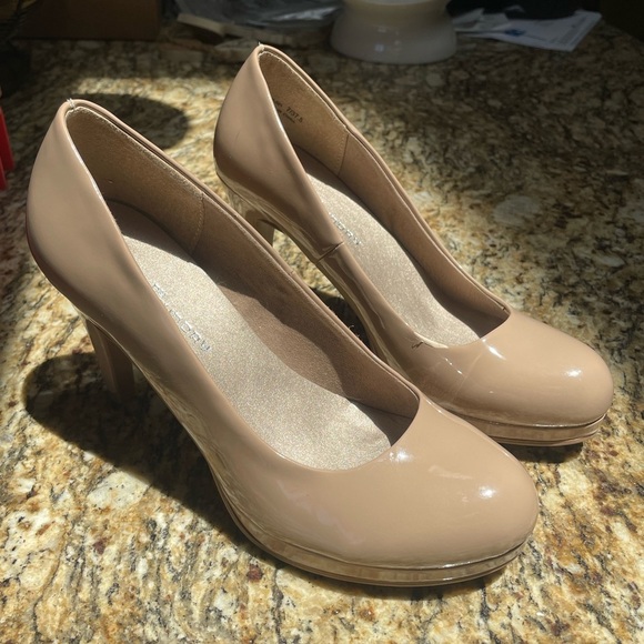 CL by Laundry Shoes - Women’s Beige Heels